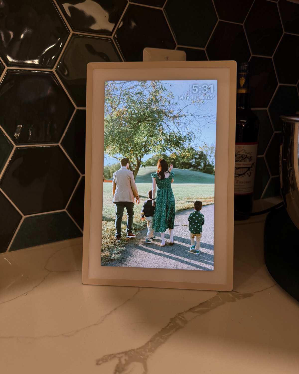 Pexar 11" digital picture frame